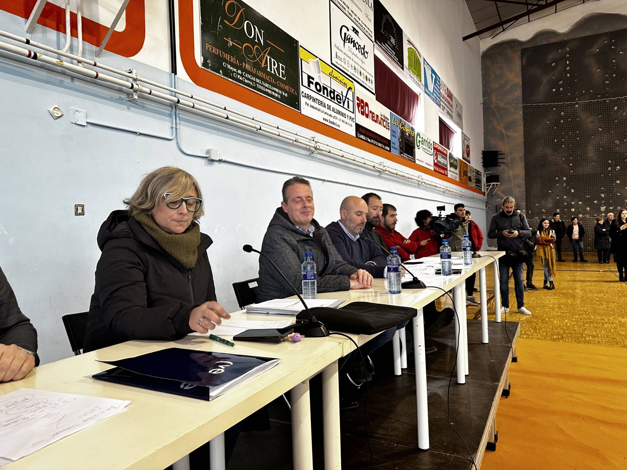 EN FOTOS: Tensión entre ganaderos y el Principado en Tineo por las medidas contra la tuberculosis bovina