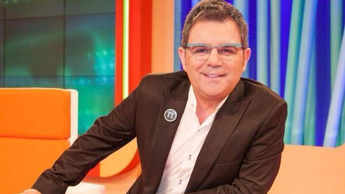 Muere el icónico presentador de la TVG Xosé Manuel Piñeiro