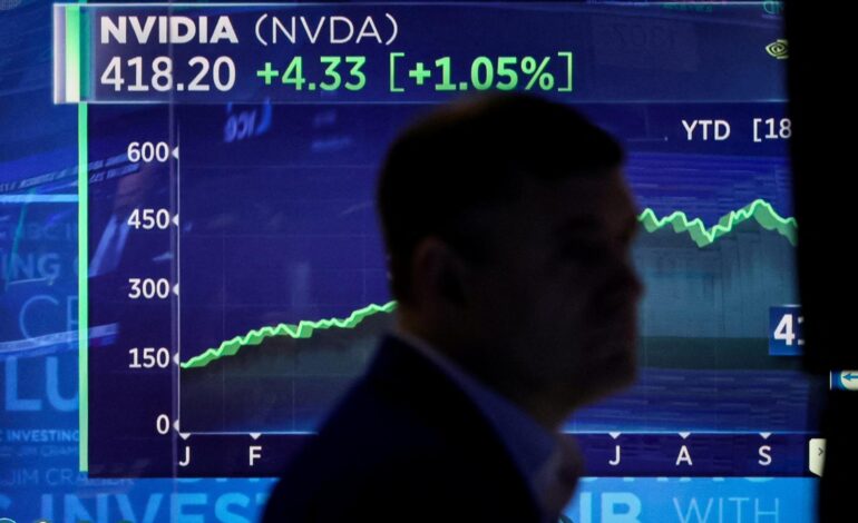 Wall Street sube gracias a la IA y a la posibilidad de que Trump apruebe aranceles menos duros