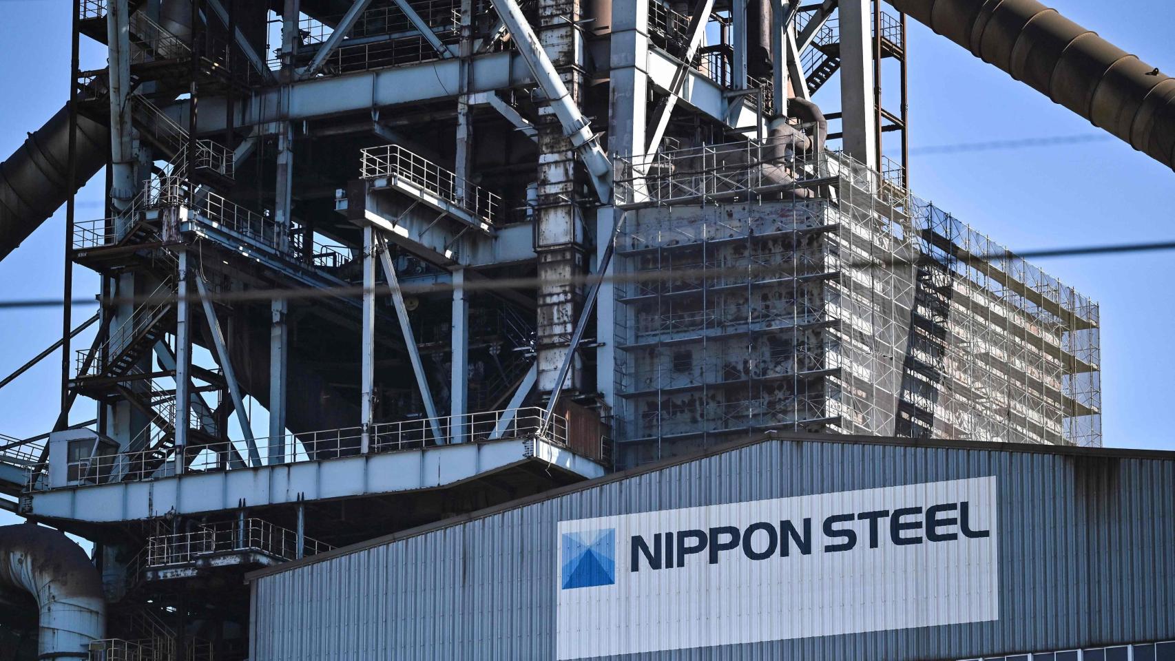 Nippon Steel y US Steel denuncian el bloqueo de Biden a su operación de compraventa