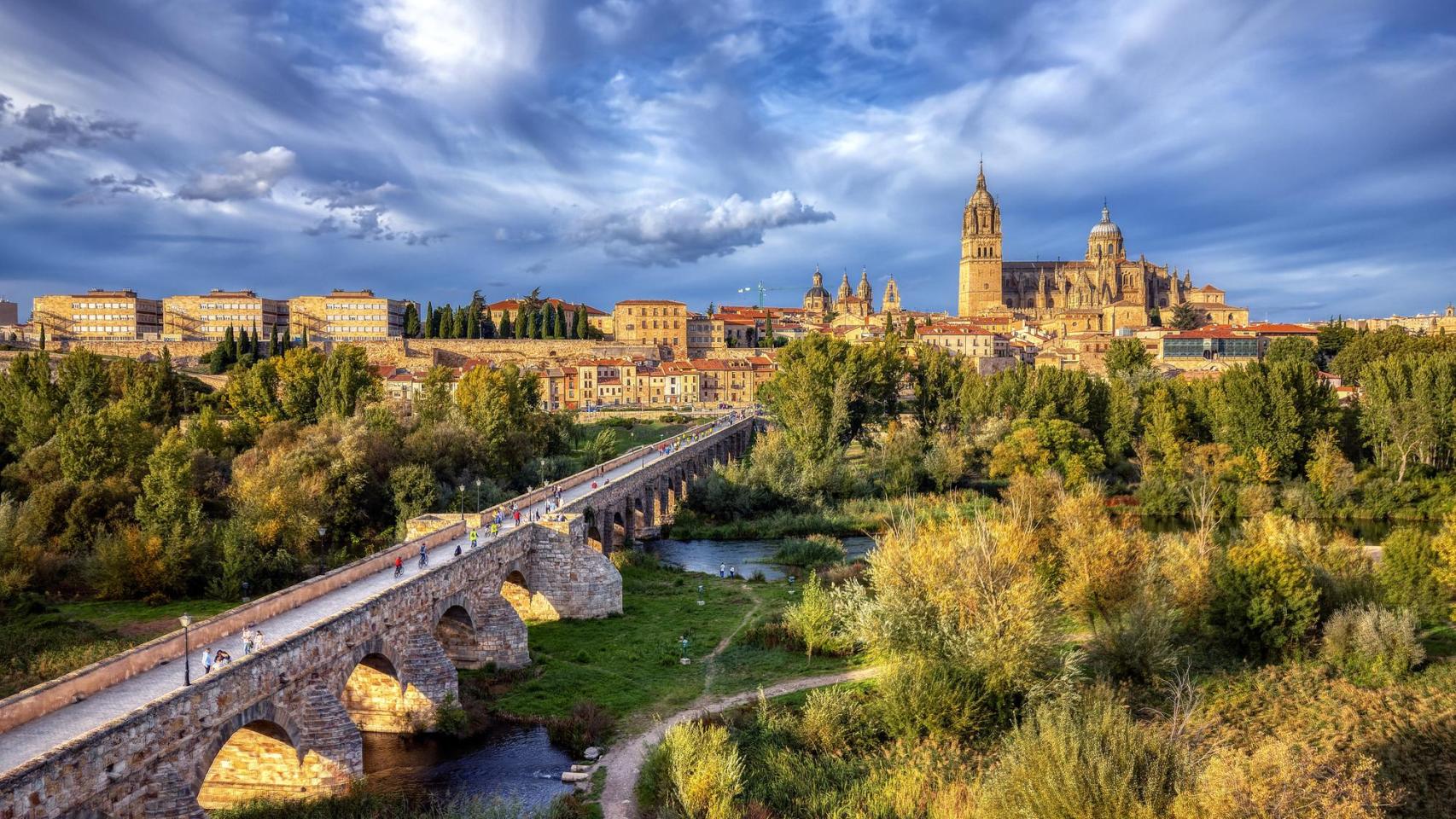 no te faltará trabajo en este coqueto pueblo de Salamanca