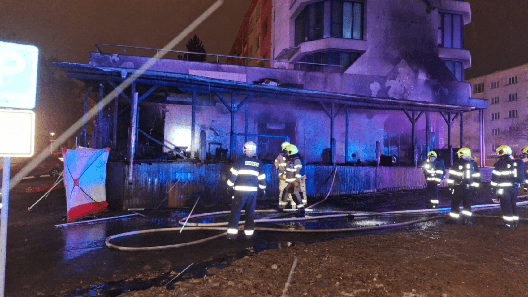 Una botella de butano explota en mitad de la noche en un restaurante en la República Checa y deja seis muertos