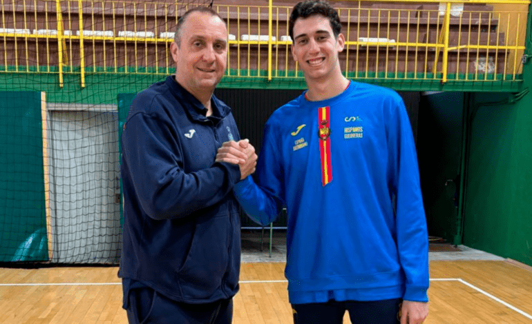 Fui portero de fútbol, pero en balonmano quería ser jugador