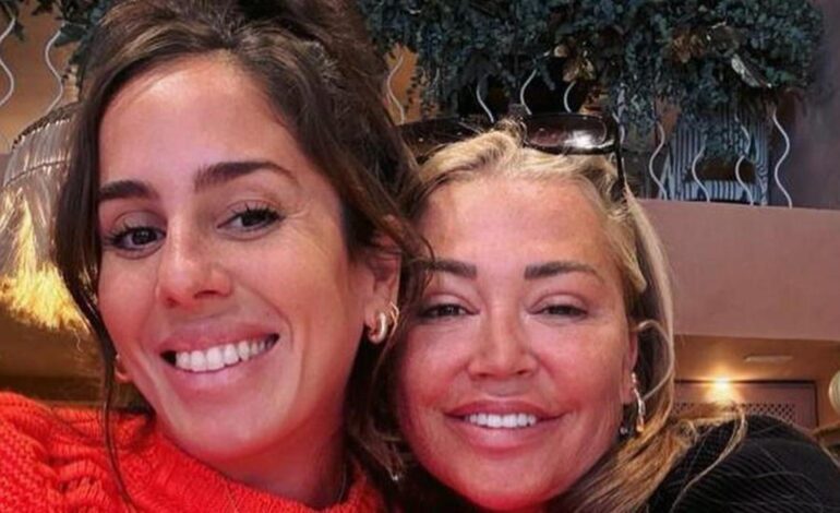 Imágenes del día: Belén Esteban rescata una significativa foto junto a Anabel Pantoja y le envía un emotivo mensaje en su momento más duro