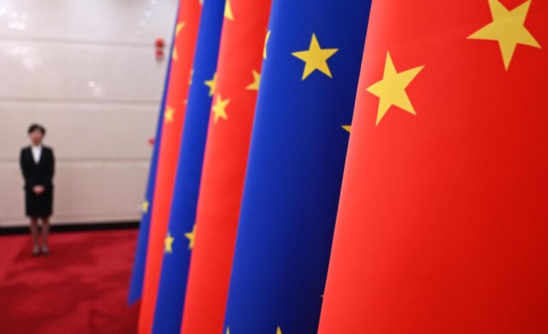 Bruselas denuncia a China ante la OMC por obligar a las telecos europeas a rebajar el precio de sus patentes