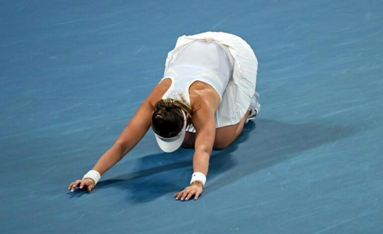 Paula Badosa cede ante el empuje de la campeona Sabalenka y dice adiós a su sueño en el Open de Australia