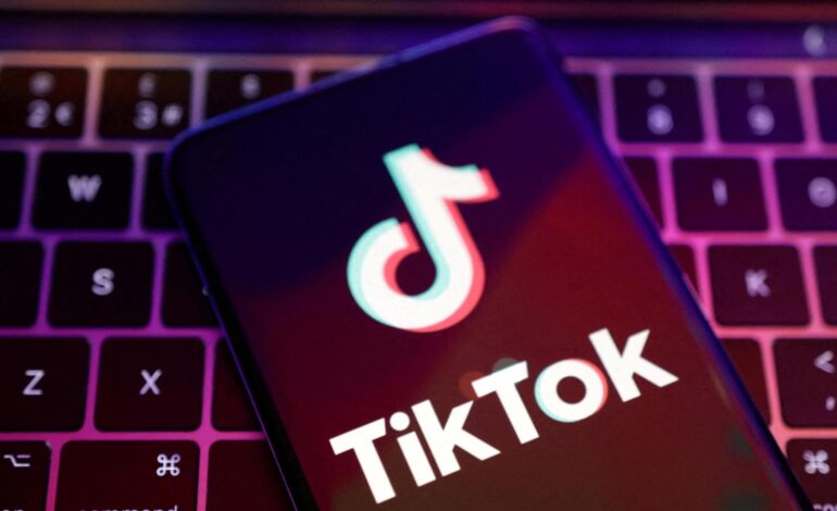 un hombre asesina a su hija de 15 años por los contenidos ‘inapropiados’ en su TikTok