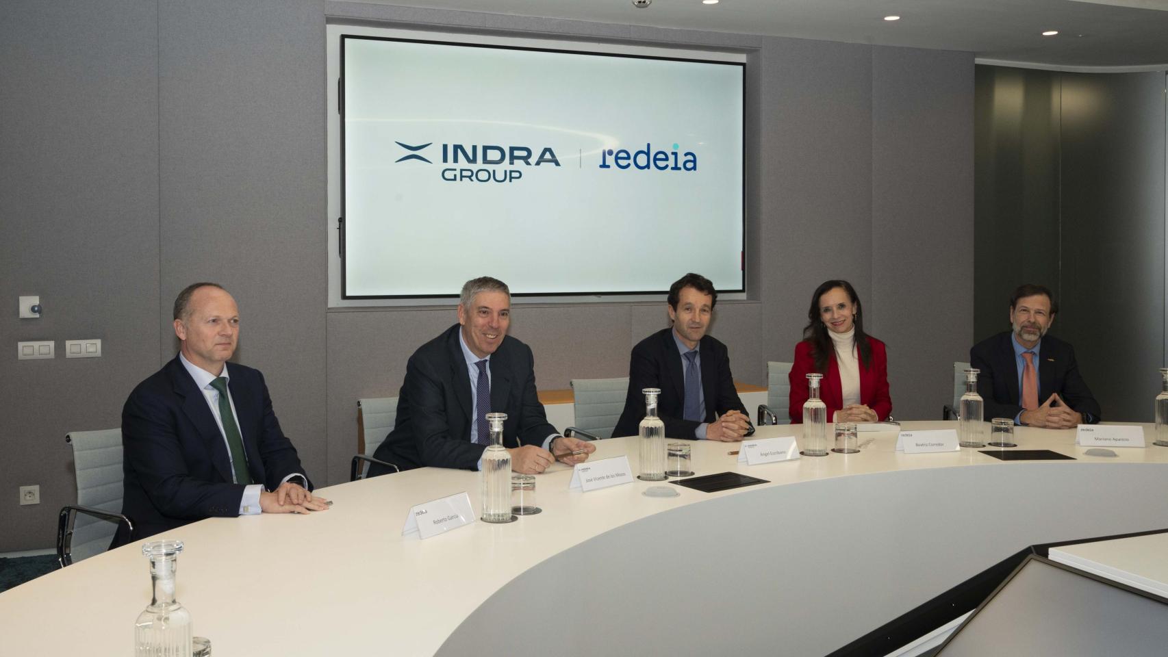 Indra compra el 89,7% de Hispasat a Redeia por 725 millones de euros