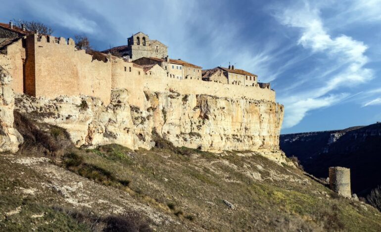 Por la comarca de Tierras de Berlanga al encuentro de un caimán, una ermita y los ‘picassos’ de Caltojar | Escapadas por España | El Viajero