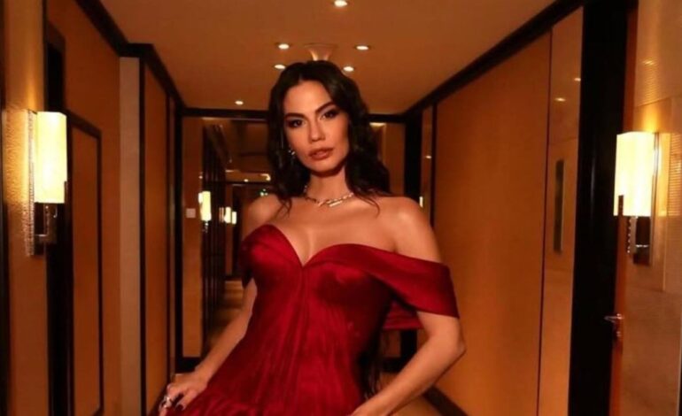 Demet Özdemir y Çağatay Ulusoy en ‘Esref Rüya’,