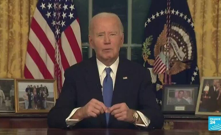 Biden se despide de la presidencia con elogios a su gestión y advertencias de peligros para EE. UU.