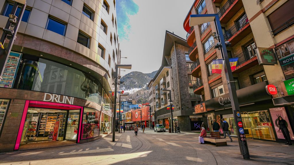 Avenida Meritxell en Andorra la Vella