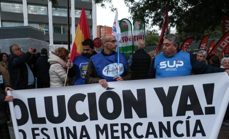 Policías, profesores y altos funcionarios se echarán a la calle para exigir una solución para Muface