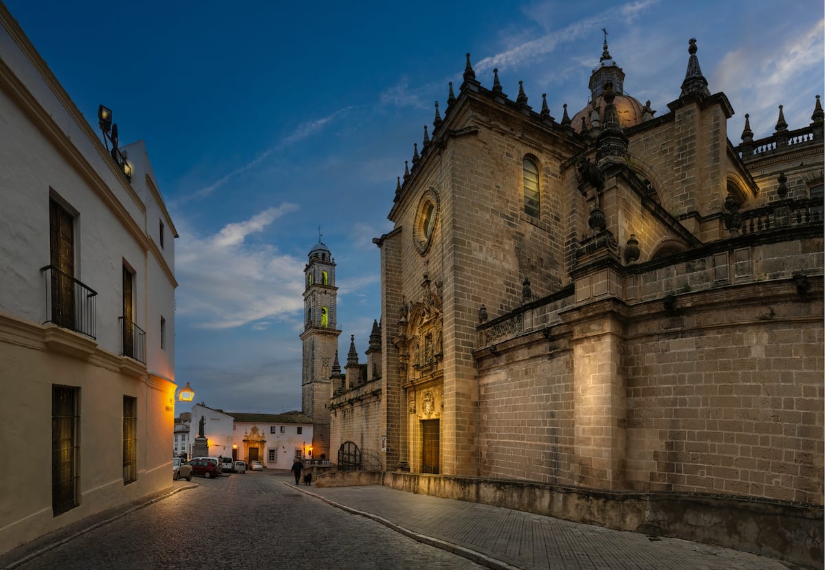 48 horas en Jerez de la Frontera, una ciudad industrial que no ha perdido su carácter tranquilo | El blog de viajes de Paco Nadal | El Viajero