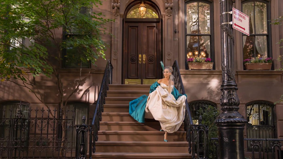 La entrada del apartamento de Carrie Bradshaw en ‘Sexo en Nueva York’ se cerrará ante el hastío de su dueña | El Viajero