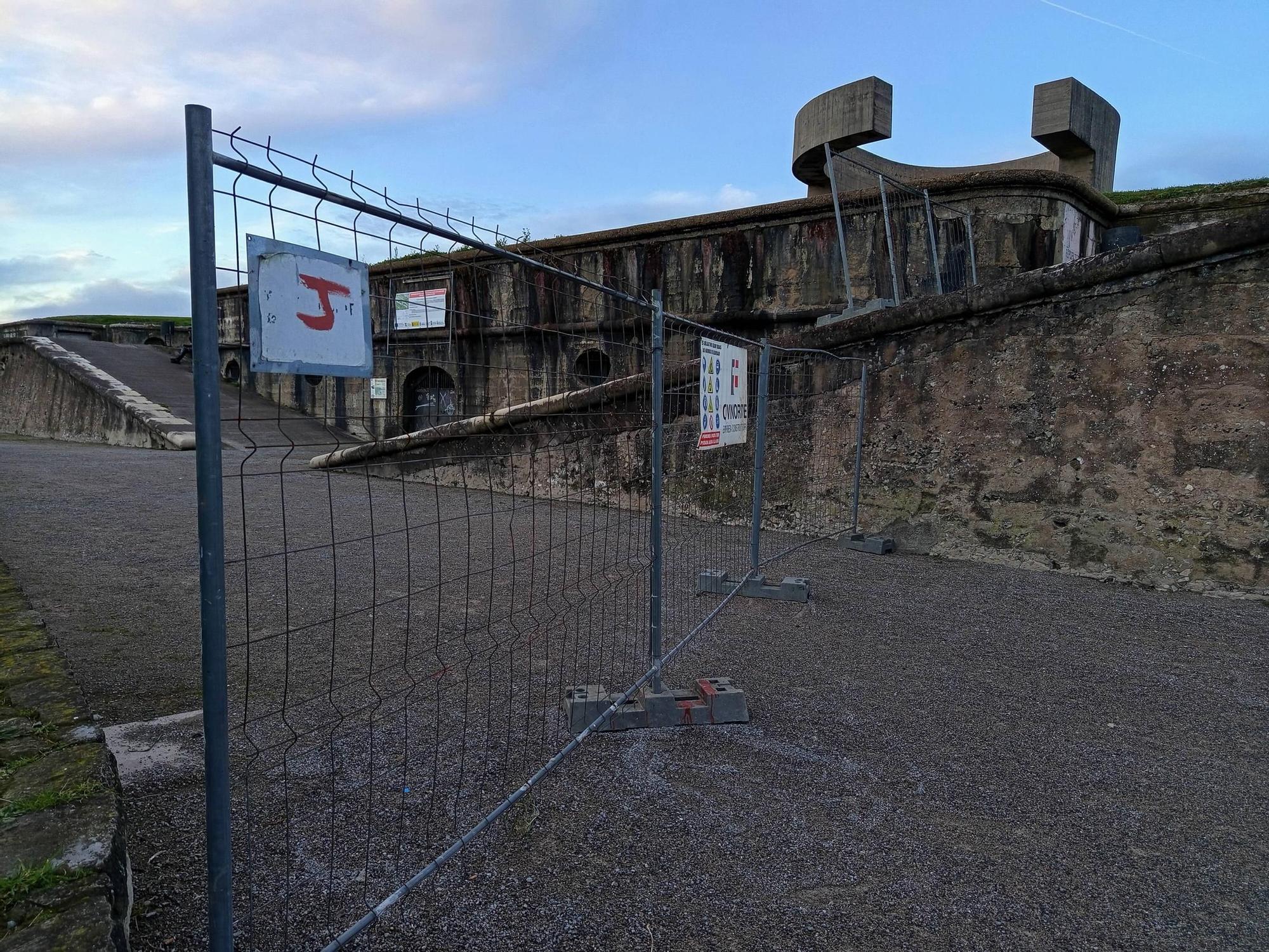 El cerro Santa Catalina, cercado para el inicio de las obras (en imágenes)