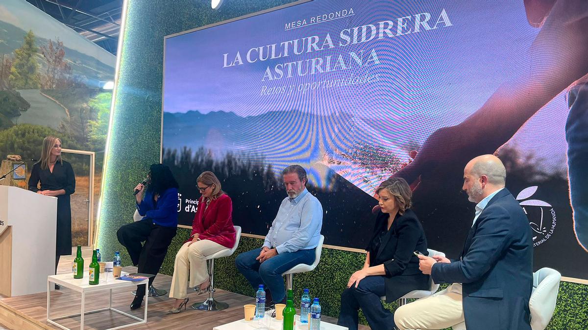 SIDRA FITUR 2025 | “Es momento de soñar y superar el pesimismo”, anima Vanesa Gutiérrez en Fitur tras el reconocimiento a la sidra