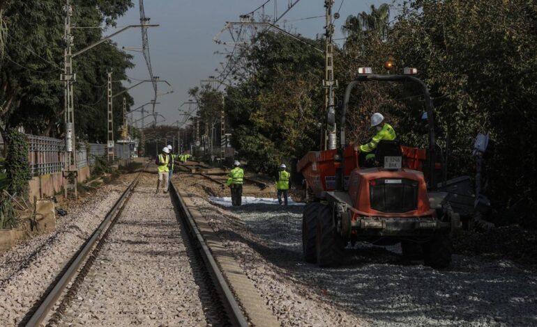 Puente lleva al Consejo de Ministros un macrocontrato de 660 millones para mantener 11.500 km de vías de tren