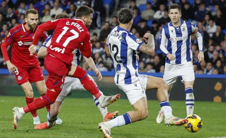 Resumen, goles y highlights de Real Sociedad 0-3 Getafe de la jornada 21 de LaLiga EA Sports