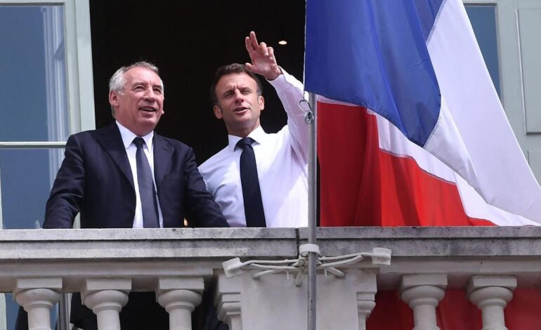 François Bayrou se enfrenta a su primer discurso ante la Asamblea Nacional bajo la amenaza de una moción