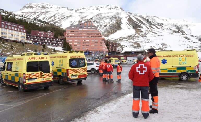 Así ha sido el rescate de los atrapados en el telesilla de Astún, Huesca