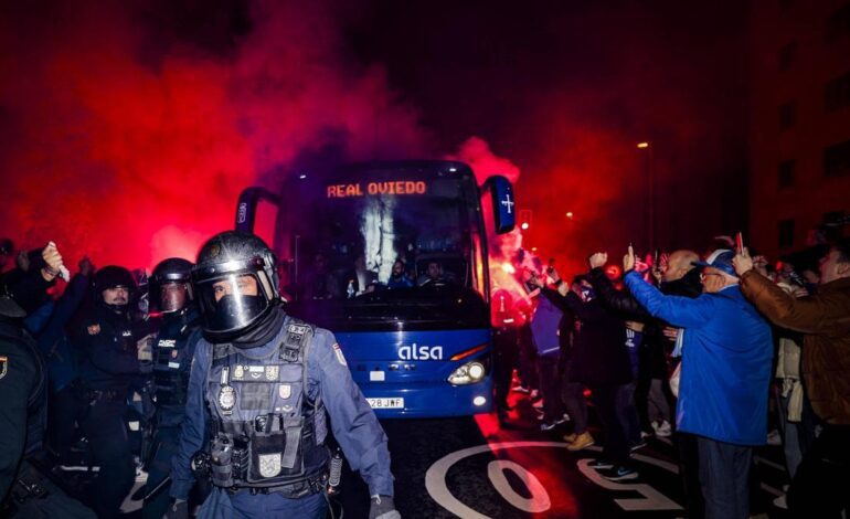 Detenidos un juez y un militar por alterar el orden en la previa del Oviedo-Sporting