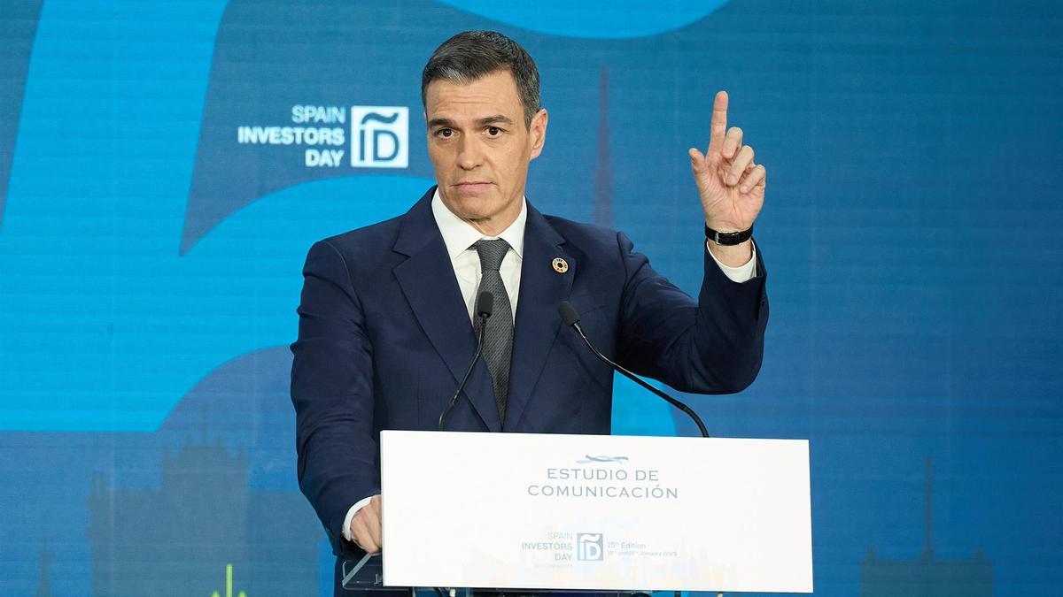 Sánchez anuncia un comité de inversiones estratégicas para agilizar los trámites burocráticos