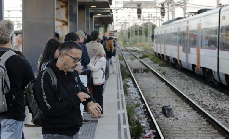 Renfe y Adif inician 2025 con averías en una crisis sin precedentes