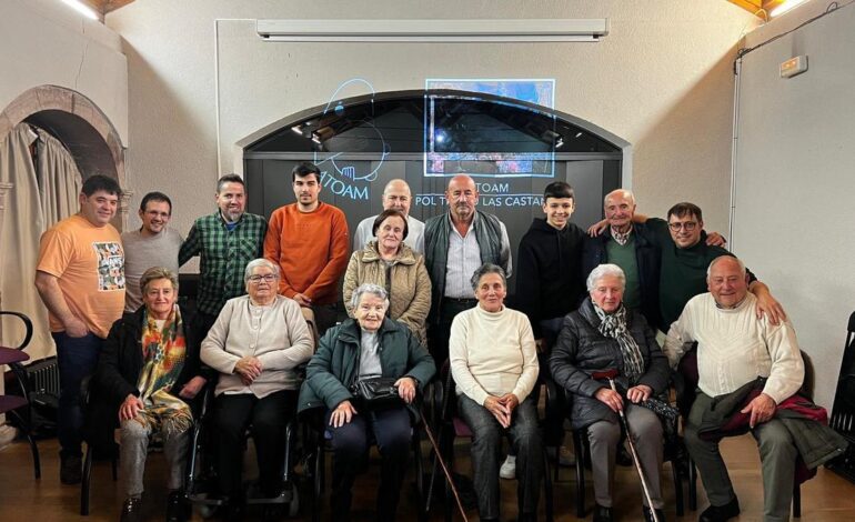 Lleno total para el estreno del documental «Pol tiempu las castañas», broche de oro a las Xornadas Etnográficas del Rural Asturianu en Grado