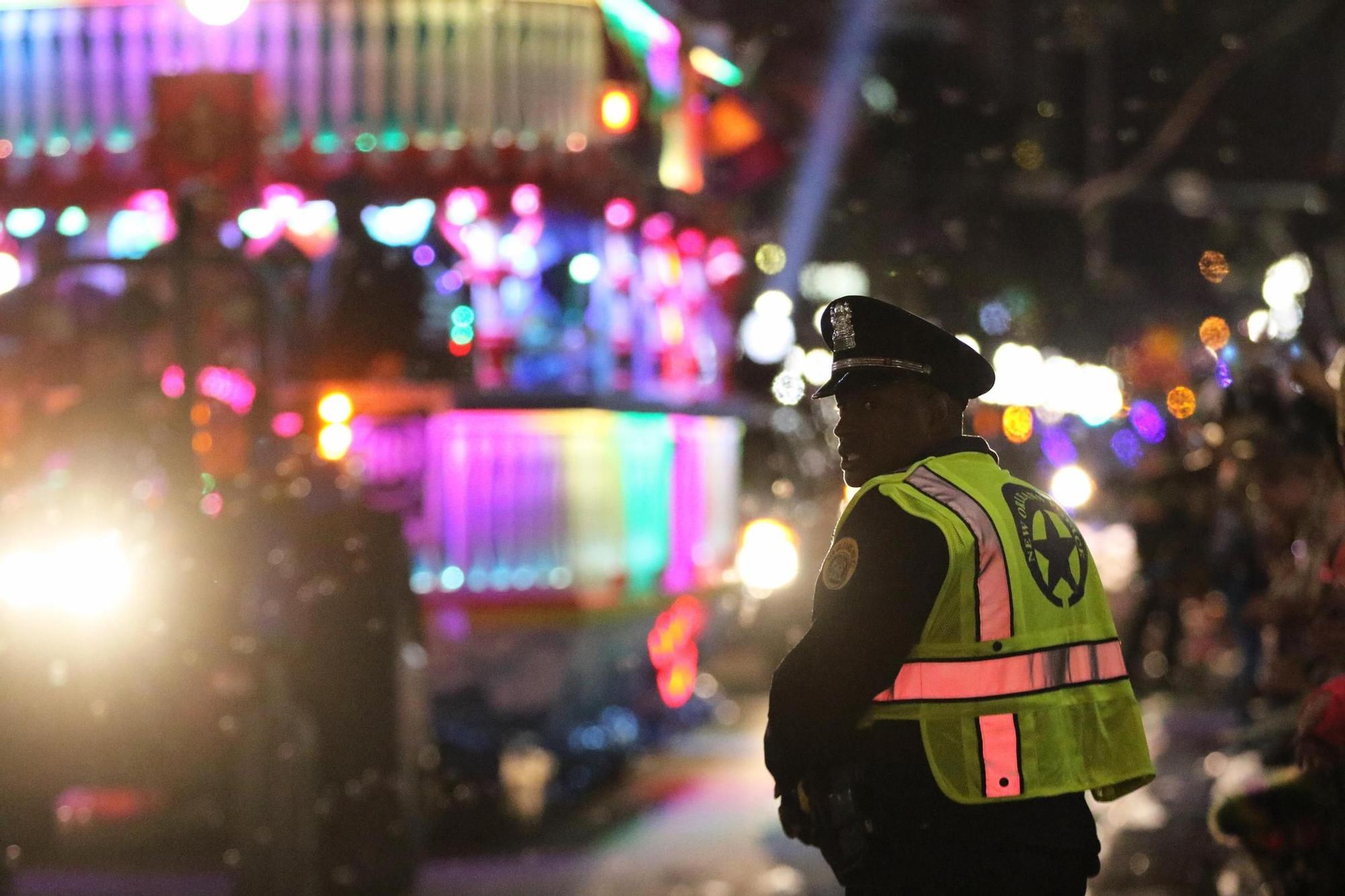 Un multitudinario accidente automovilístico en Nueva Orleans deja más de una decena de muertos