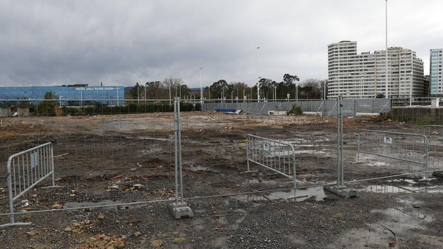 Los gijoneses urgen "actividad" en los terrenos de la Ería del Piles