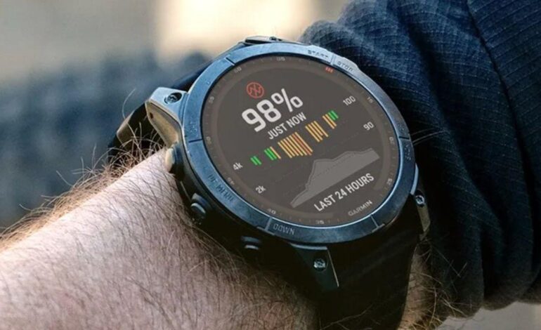 Amazon tira la casa por la ventana rebajando un 28% este Garmin Fénix con carga solar y pantalla táctil