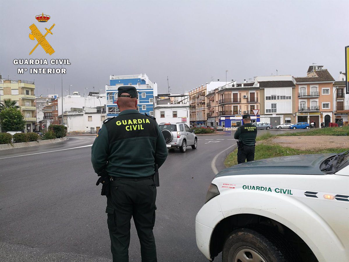 El alcalde de Puente Genil (Córdoba) exige a la Subdelegación reforzar la Guardia Civil tras el suceso con un muerto