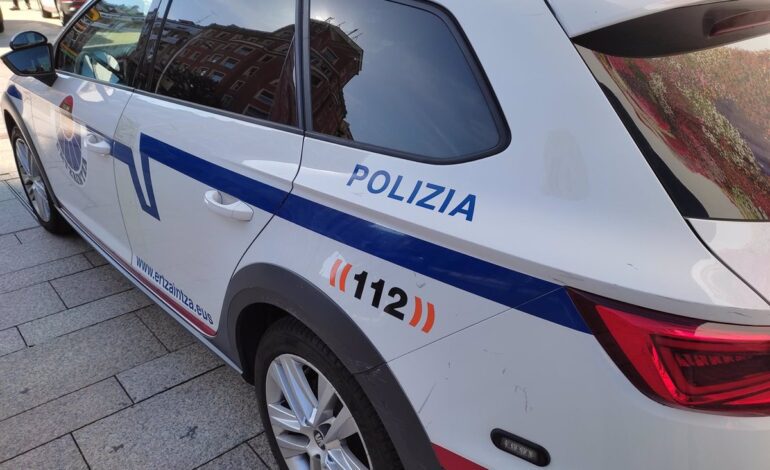 Sigue dependencias policiales el detenido por agredir con un cuchillo a 5 personas fuera de un local hostelero de Oñati