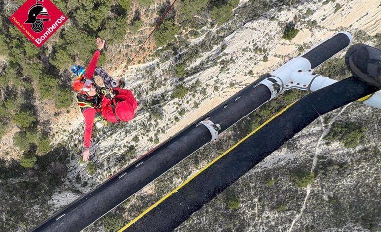 Rescatada una senderista tras hacerse un esguince en Collado del Llamp en el Ponoch