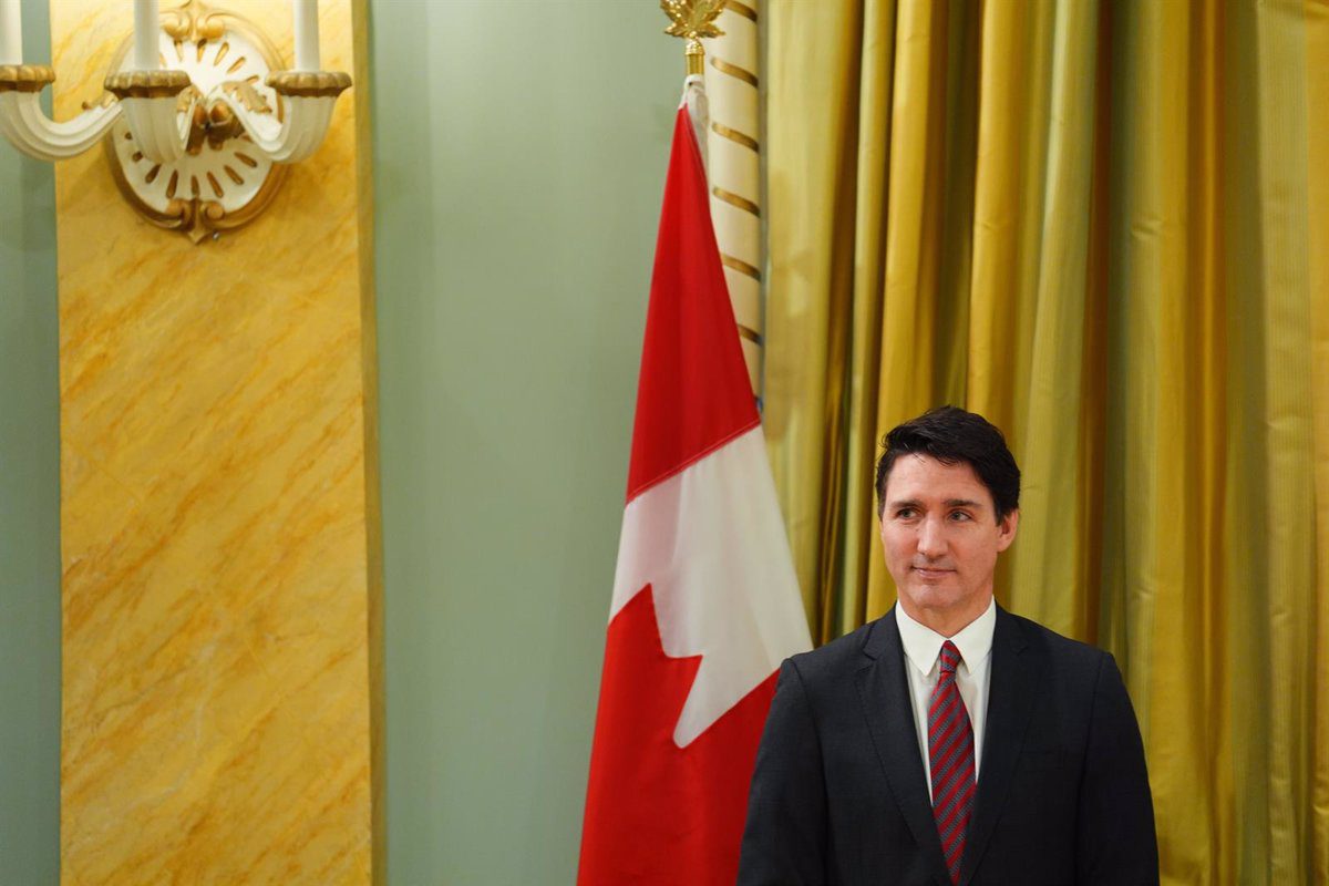 El primer ministro canadiense, Justin Trudeau, presenta su dimisión como líder de su partido