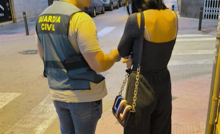 La Guardia Civil esclarece una decena de ciberestafas por valor de 1,3 millones con víctimas en 7 provincias