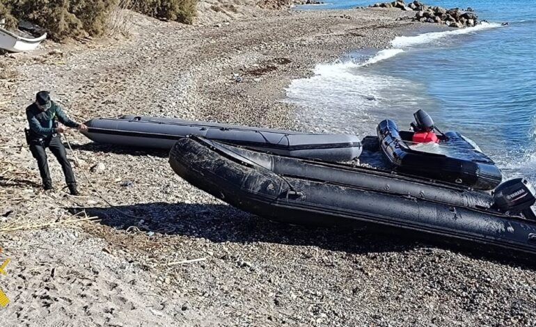 Intervienen cuatro embarcaciones vinculadas con actividades de contrabando en Poniente y Cabo de Gata (Almería)