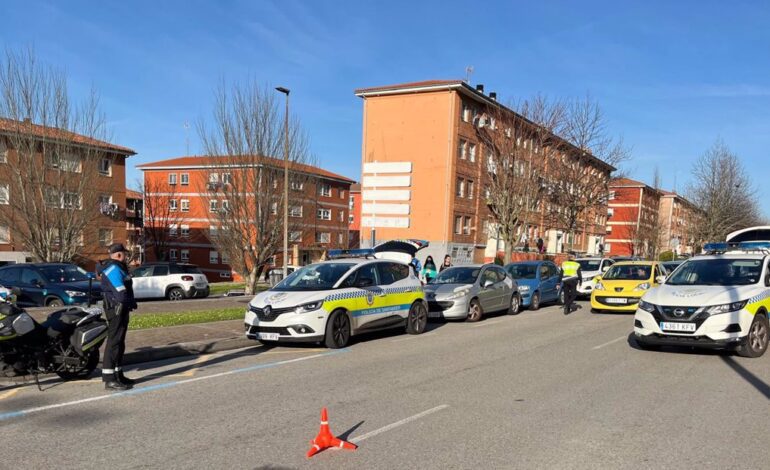 Herida una motorista de 32 años tras colisionar con un turismo en Santander