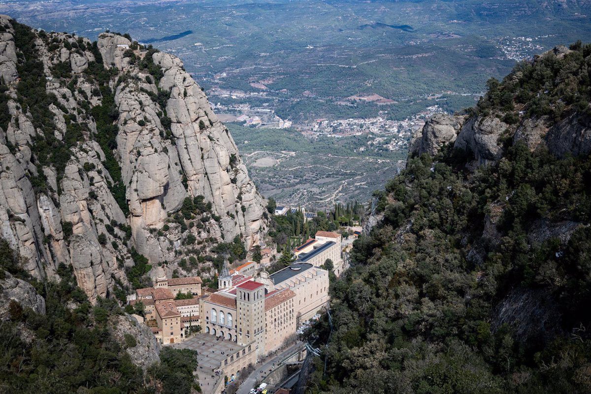 Buscan en Vacarisses (Barcelona) a un joven desaparecido tras acudir a Montserrat a hacer una ruta