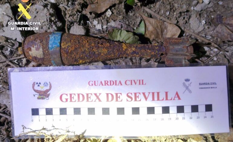 Retirada una granada de mortero de la Guerra Civil en Cantillana (Sevilla)