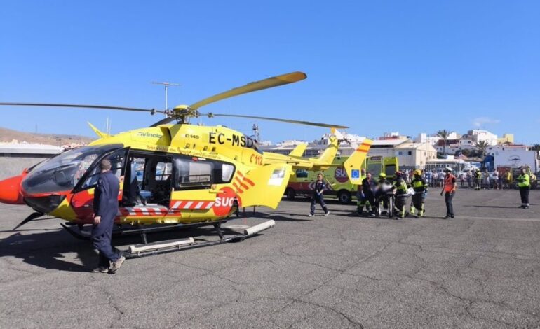 Un hombre en estado crítico al ser rescatado del mar con signos de ahogamiento en una playa de Mogán (Gran Canaria)