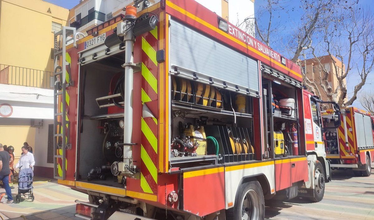 Muere un trabajador al caerle un muro en obras en Calañas (Huelva)