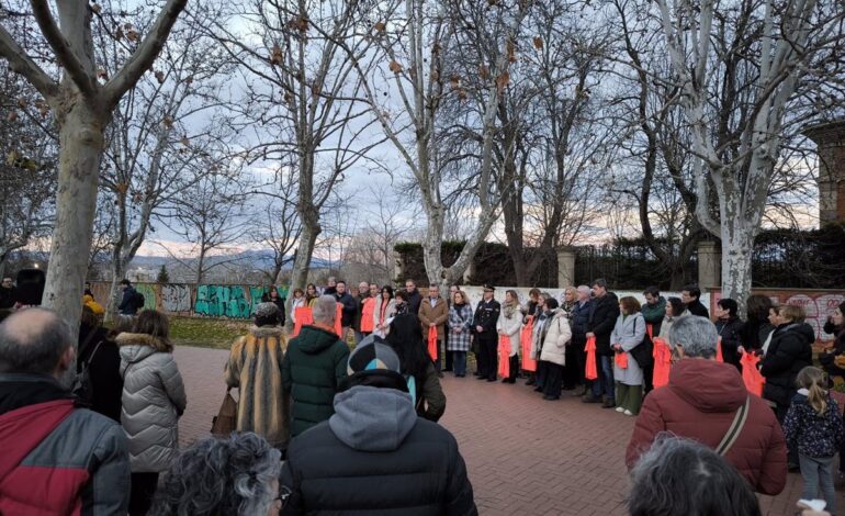 Logroño reacciona ante el asesinato machista del cajero de San Millán y muestra su «más enérgica condena y repulsa»