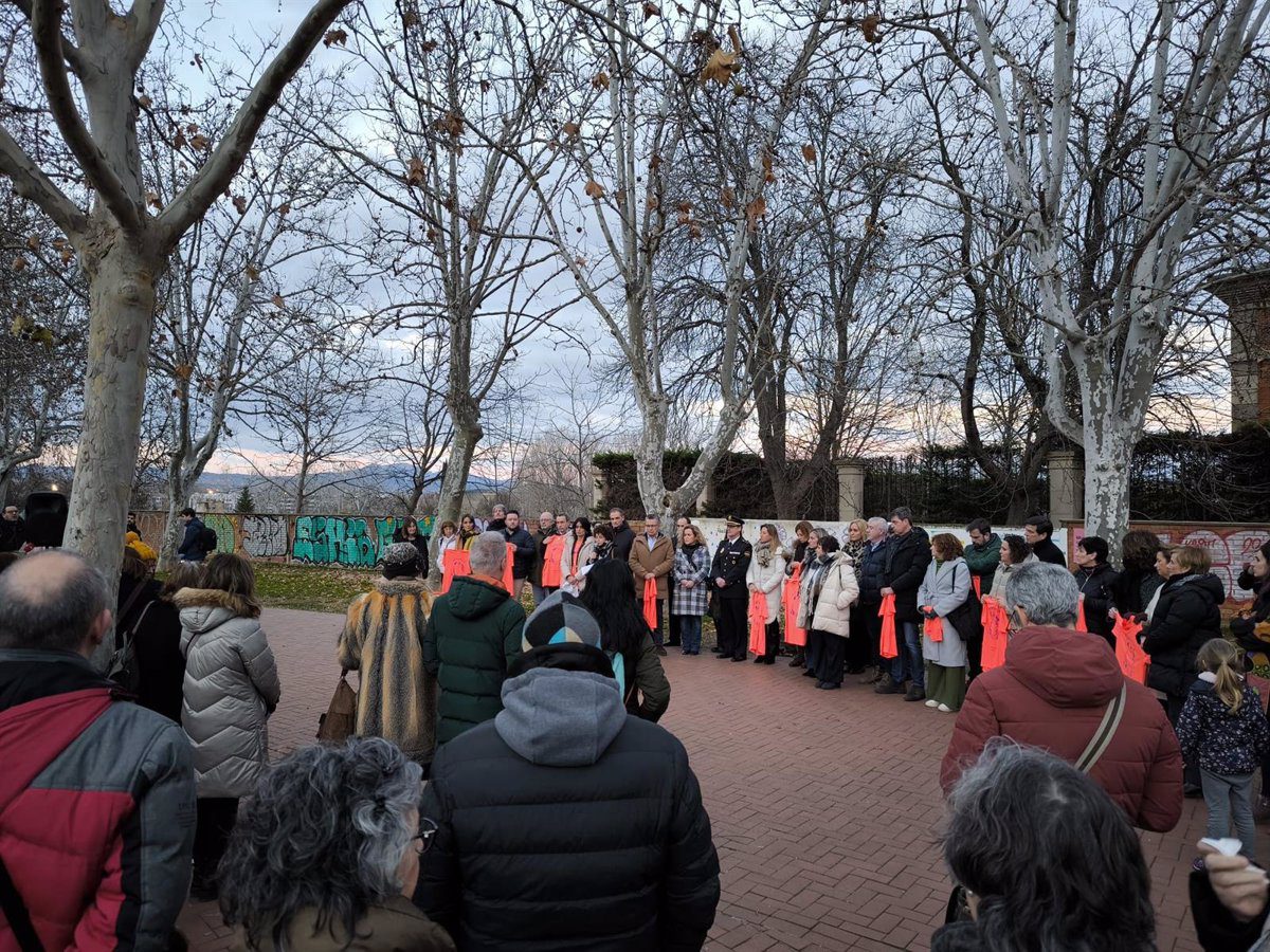 Logroño reacciona ante el asesinato machista del cajero de San Millán y muestra su «más enérgica condena y repulsa»