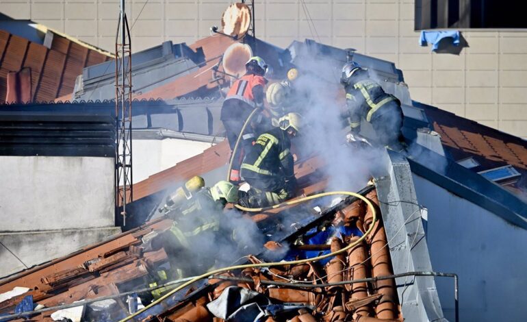 El herido en el incendio de Santander continúa en estado grave