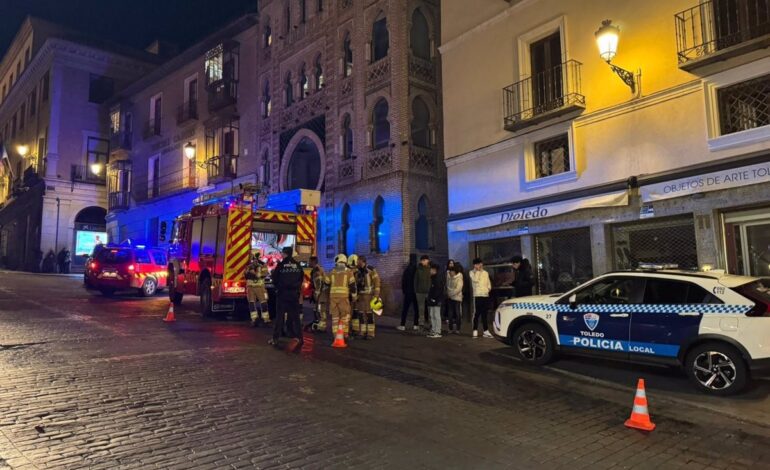 Incendio en un bar del Casco Antiguo de Toledo con un hombre de 48 hospitalizado por inhalación de humo