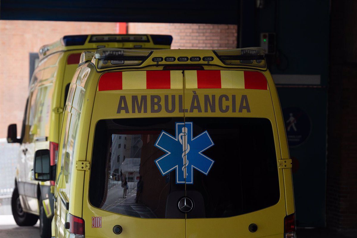 Herido grave el conductor de una moto tras un choque con una furgoneta en Manresa (Barcelona)