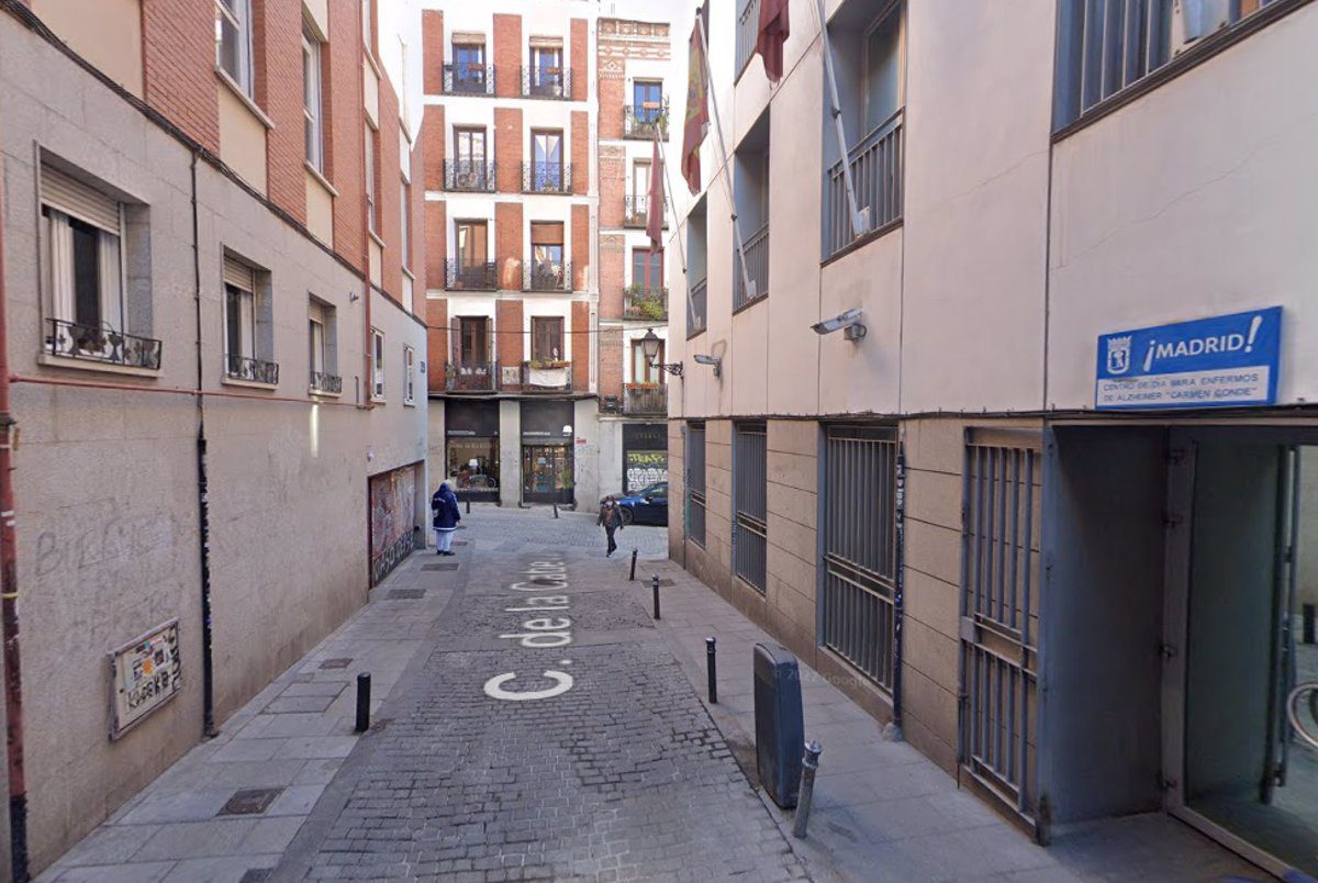 Un herido y un detenido tras una pelea entre ambos esta madrugada en Lavapiés