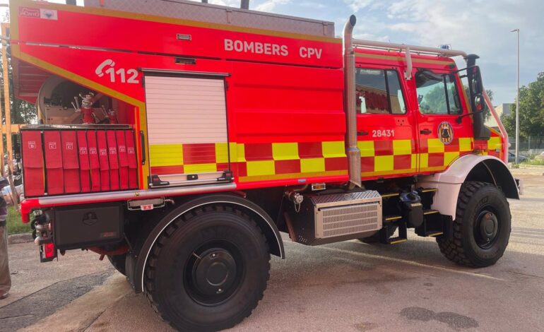 Un incendio forestal en Estivella moviliza a los bomberos